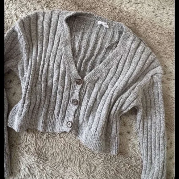 Gray Ribbed Knit Cardigan - Picture 1 of 1